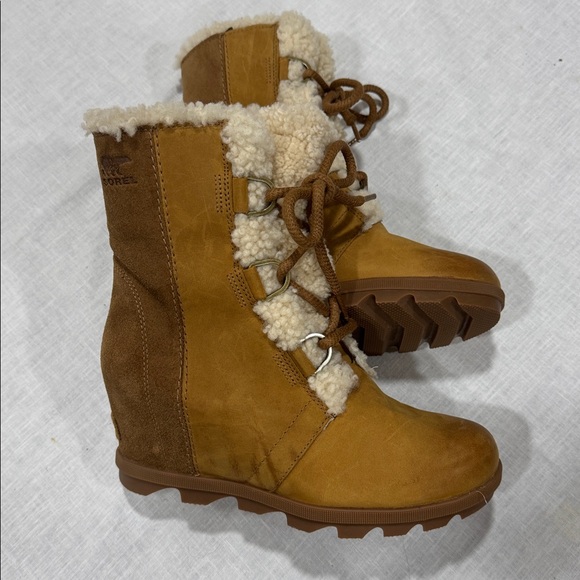 Sorel Joan of Artic wedge Cozy Shearling camel Winter Boots - Picture 9 of 10